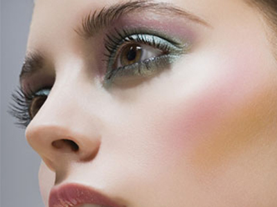 上海注射隆鼻一般需要多少钱,隆鼻手术,隆鼻方法,玻尿酸隆鼻