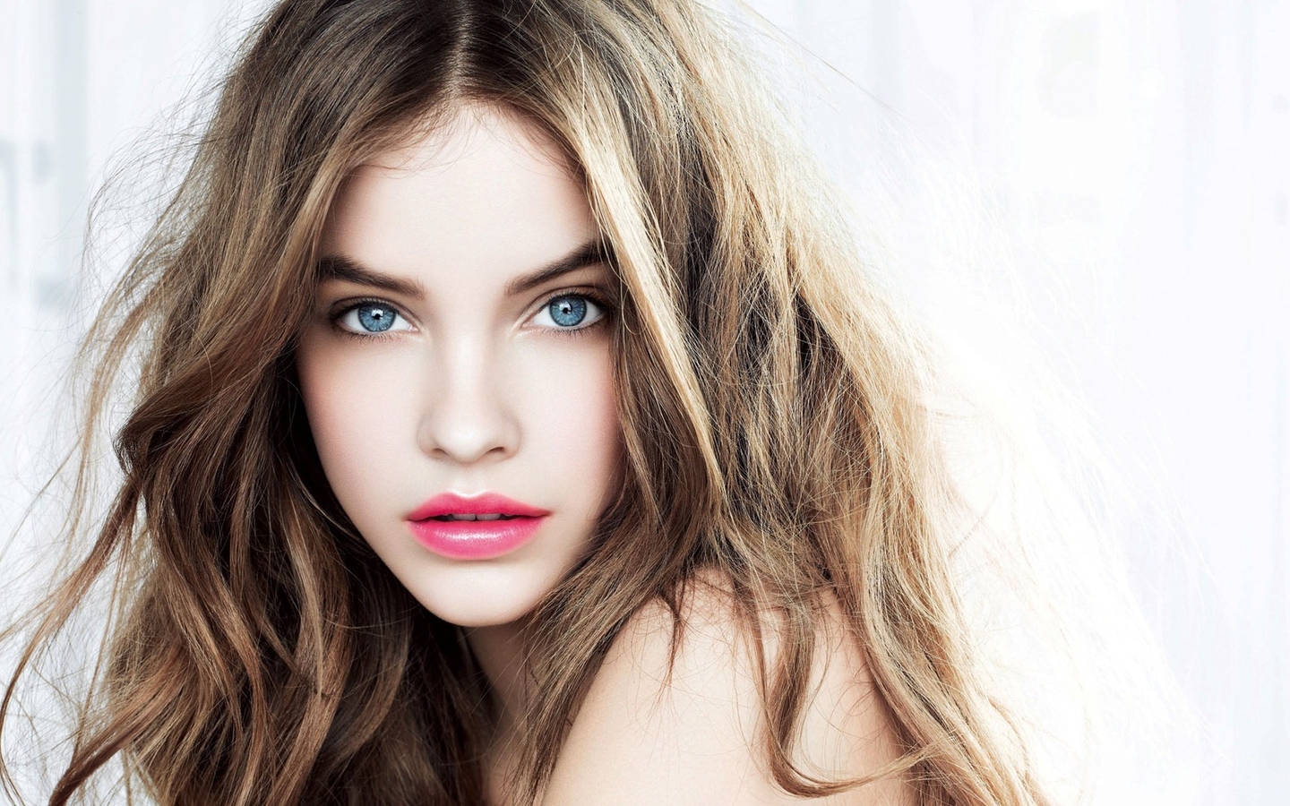 自体脂肪祛鼻沟纹效果持续时间，祛鼻沟纹最佳效果，自体脂肪祛鼻沟纹优势，自体脂肪祛鼻沟纹的效果，