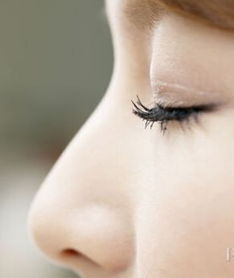 隆鼻手术是不是很疼