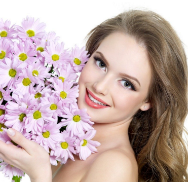 假体隆鼻会留下痕迹吗，假体隆鼻手术，韩式多维隆鼻术