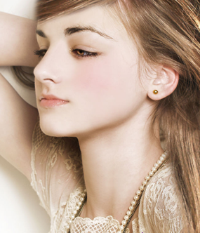 隆鼻术后，鼻梁，硅胶鼻，