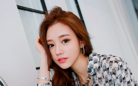 隆鼻是不是很痛