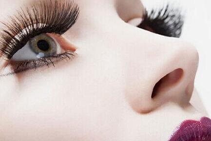 假体隆鼻的保持时间