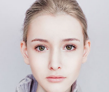 假体隆鼻的切口