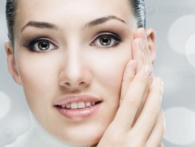 玻尿酸隆鼻的效果怎么样