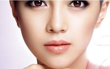 矫正歪鼻需要多少钱