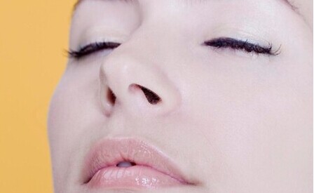 膨体隆鼻收多少钱