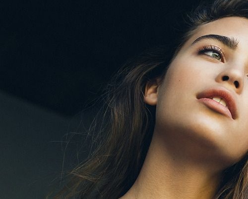 玻尿酸隆鼻和手术隆鼻区别