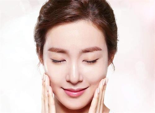 隆鼻手术的注意事项