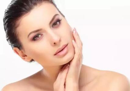 玻尿酸隆鼻，风险和并发症