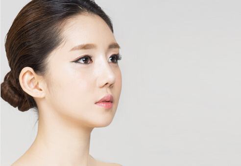 自体软骨隆鼻的注意事项