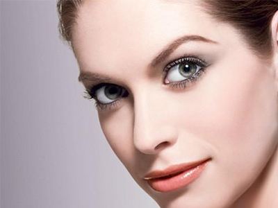 歪鼻矫正术需要多少钱