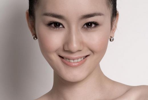 自体脂肪丰鼻唇