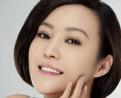 假体隆鼻的费用