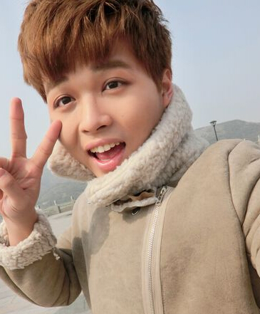 不要迷恋哥 哥只是打完玻尿酸隆鼻变身欧巴！