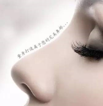 隆鼻后容易出现透光现象吗，玻尿酸隆鼻，隆鼻整形，
