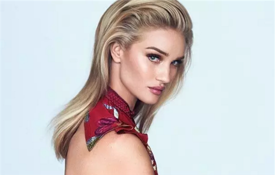 蛋白线隆鼻能维持多久，注射隆鼻手术，4D蛋白线隆鼻的价格，4D蛋白线隆鼻的效果，假体隆鼻，4D蛋白线隆鼻，